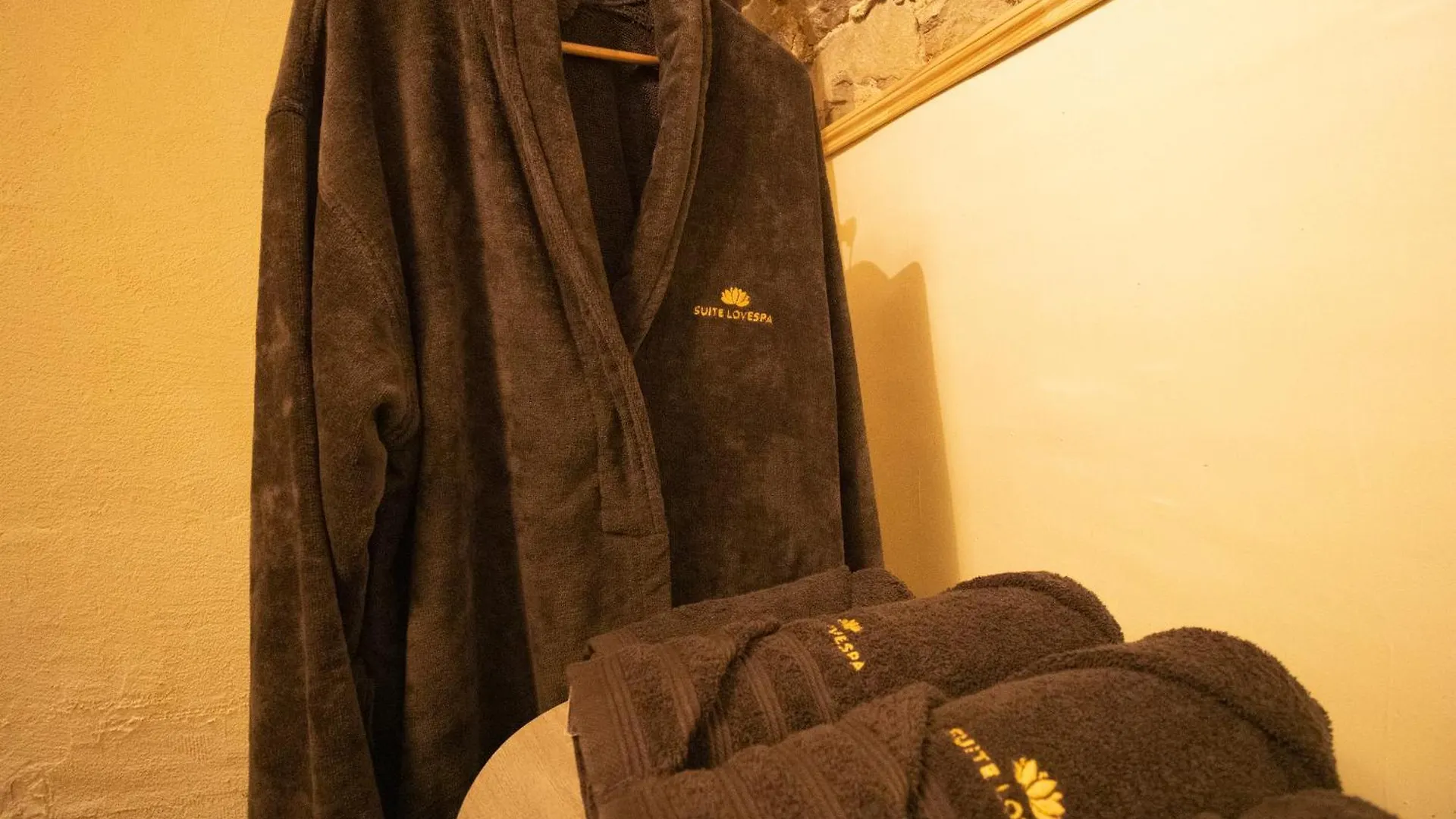 Апартаменты Suite Lovespa Coligny Франция